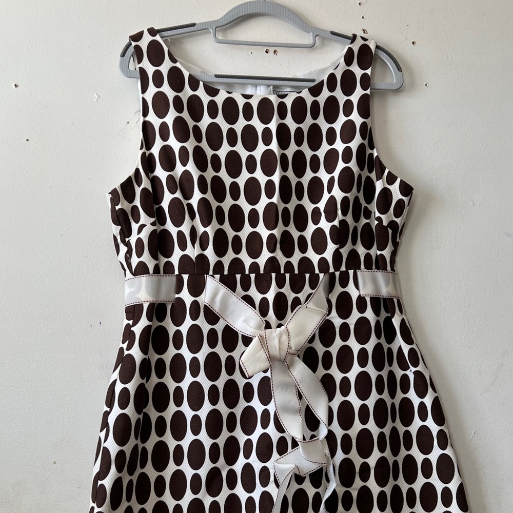 Jessica Howard vintage Brown and White Polka Dot knee length Dress size 14 lined